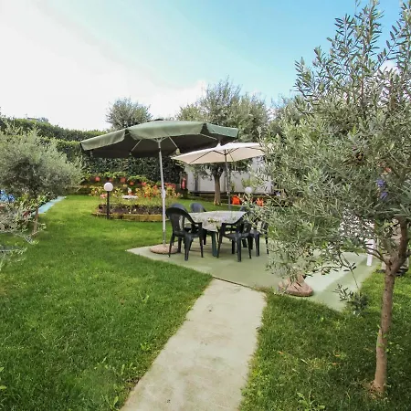 Apartment Apartment Rondinelli By Interhome *