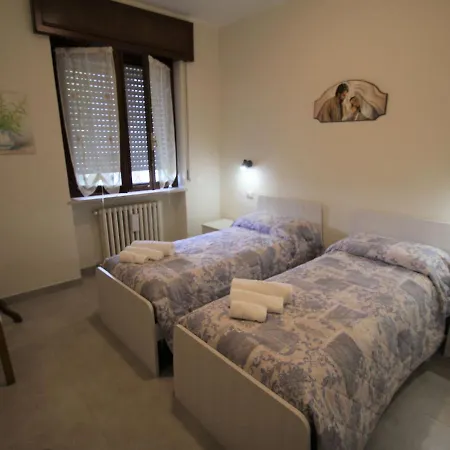 Rondinelli By Interhome Apartamento